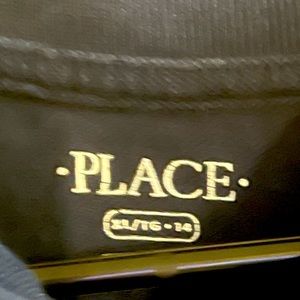 The children place uniform